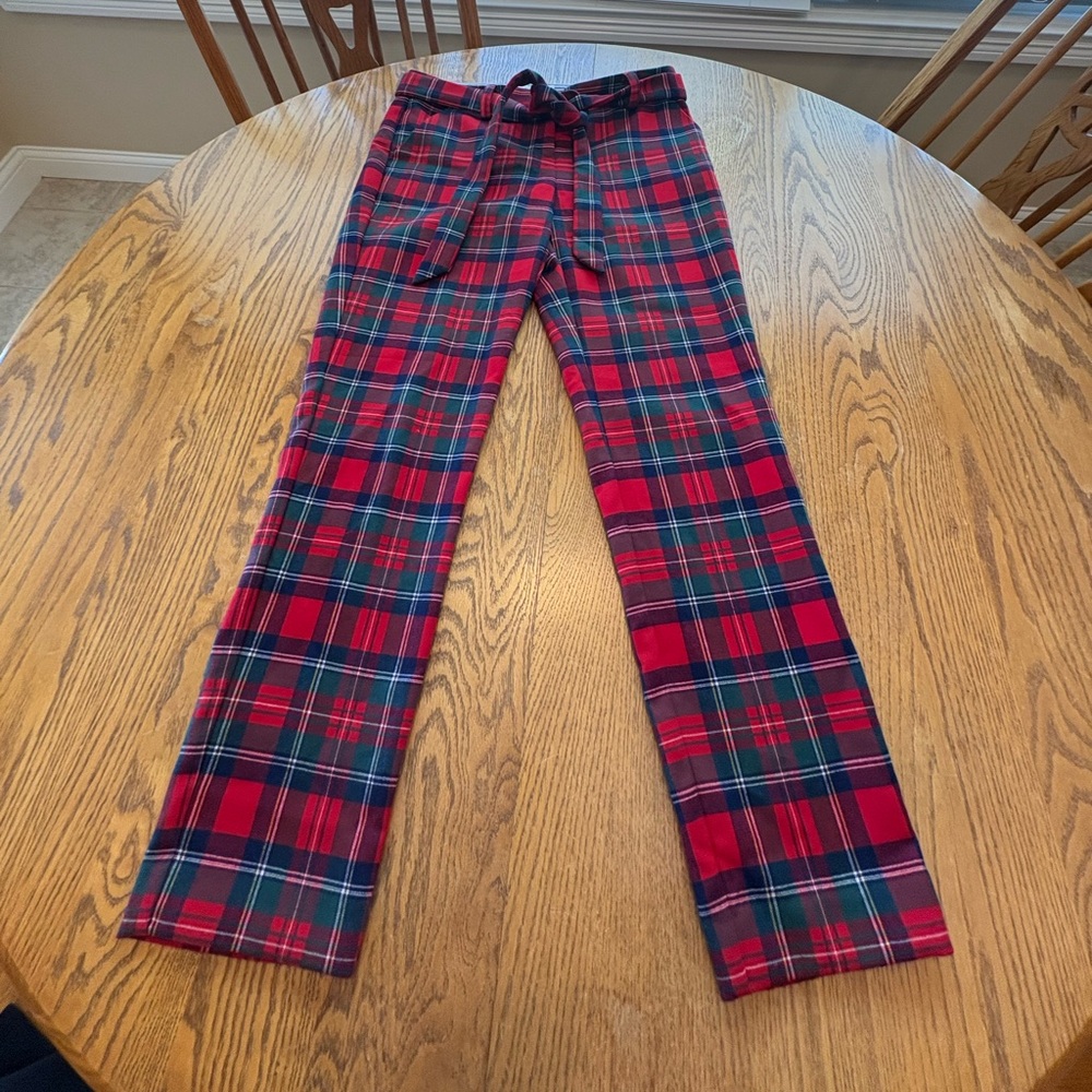 Vineyard Vines Red and Green Plaid Cropped Pants